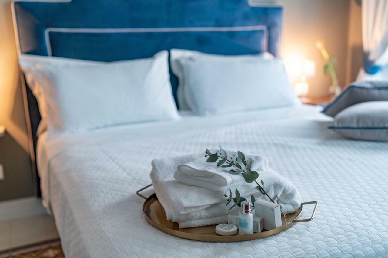 Il Fiore D'Oro Luxury Holiday House เนเปิลส์ ภายนอก รูปภาพ